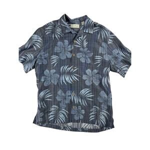 Mens medium Caribbean brand floral hawaiian button up  (j2/14)